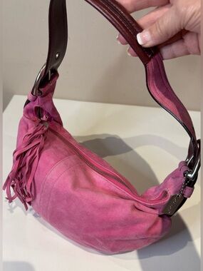 Coach Ltd Ed SoHo Bubblegum Pink Goat Suede Shoulder Bag with Tassel 2004 3671